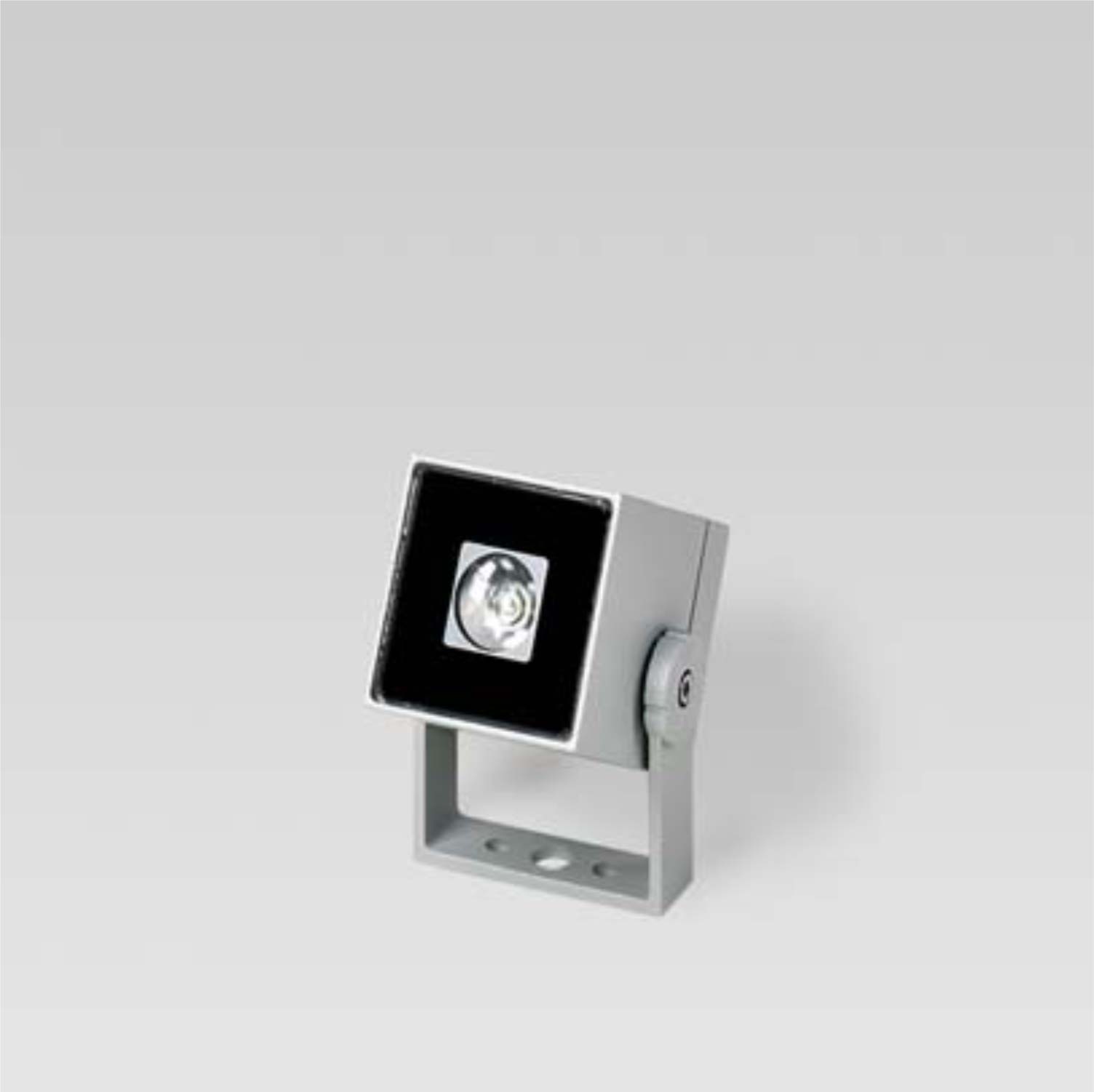 Superlight Nano 1