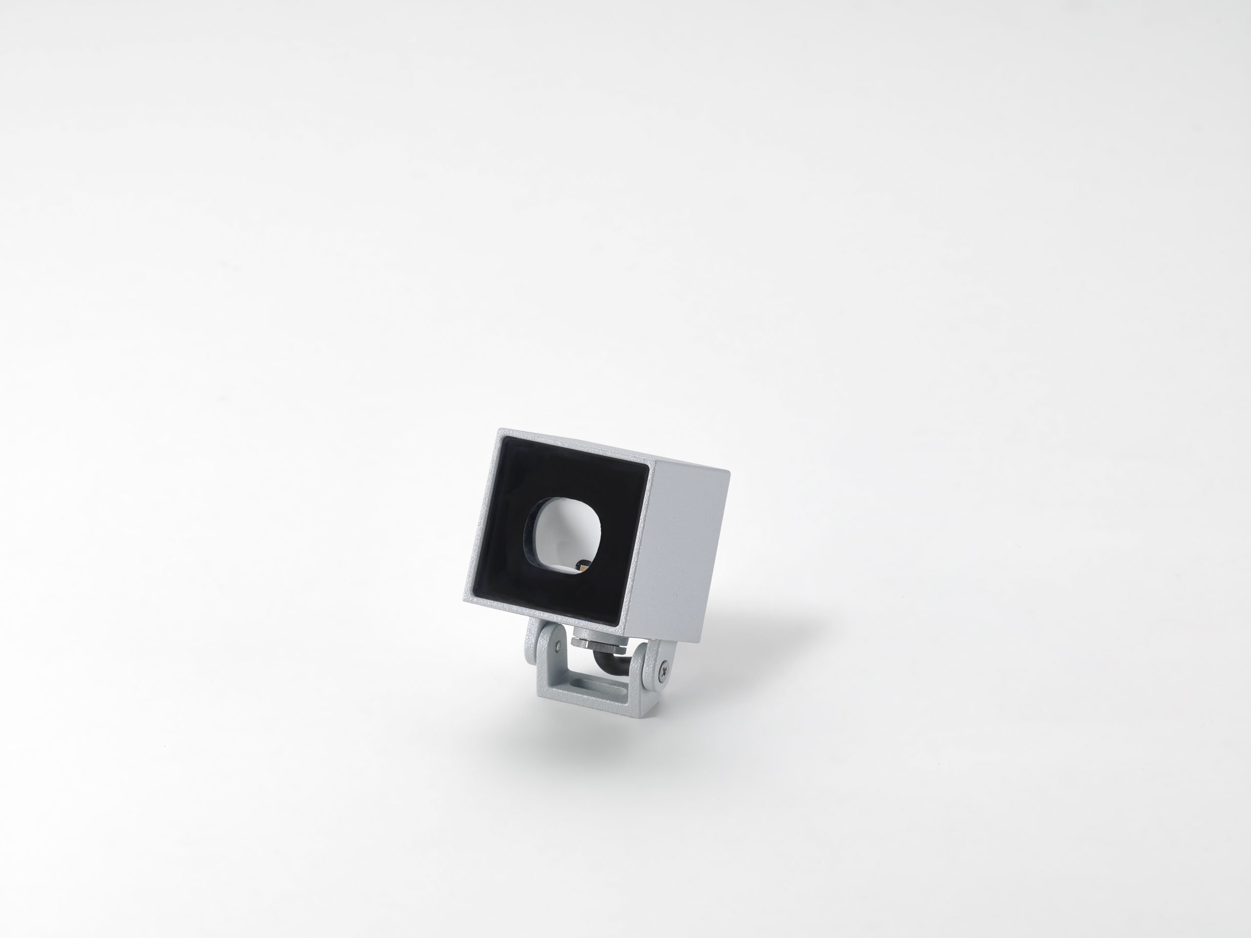 Nanocube