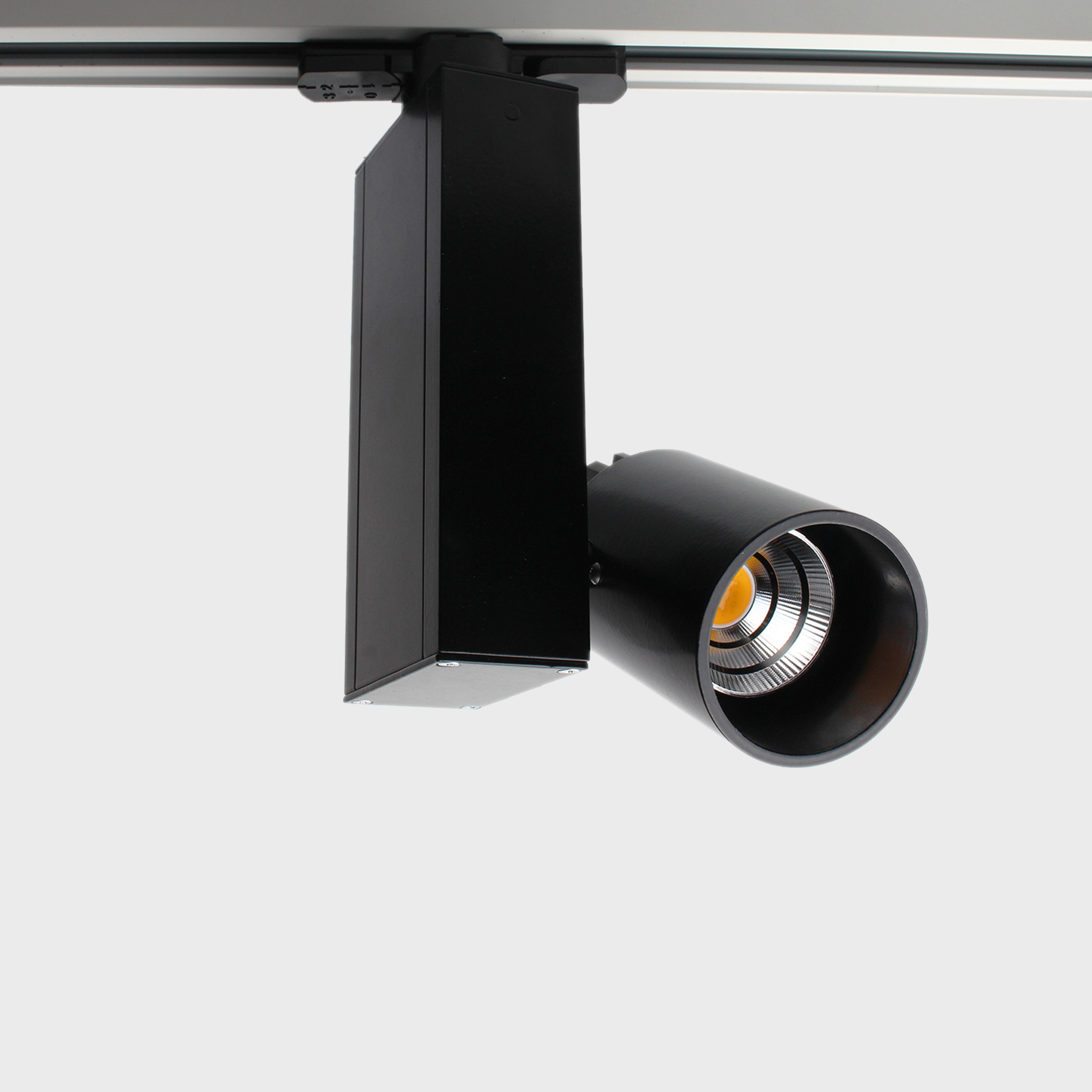 9W Round Vertical